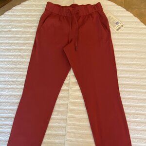 lululemon On the Fly 7/8 Pants - NWT